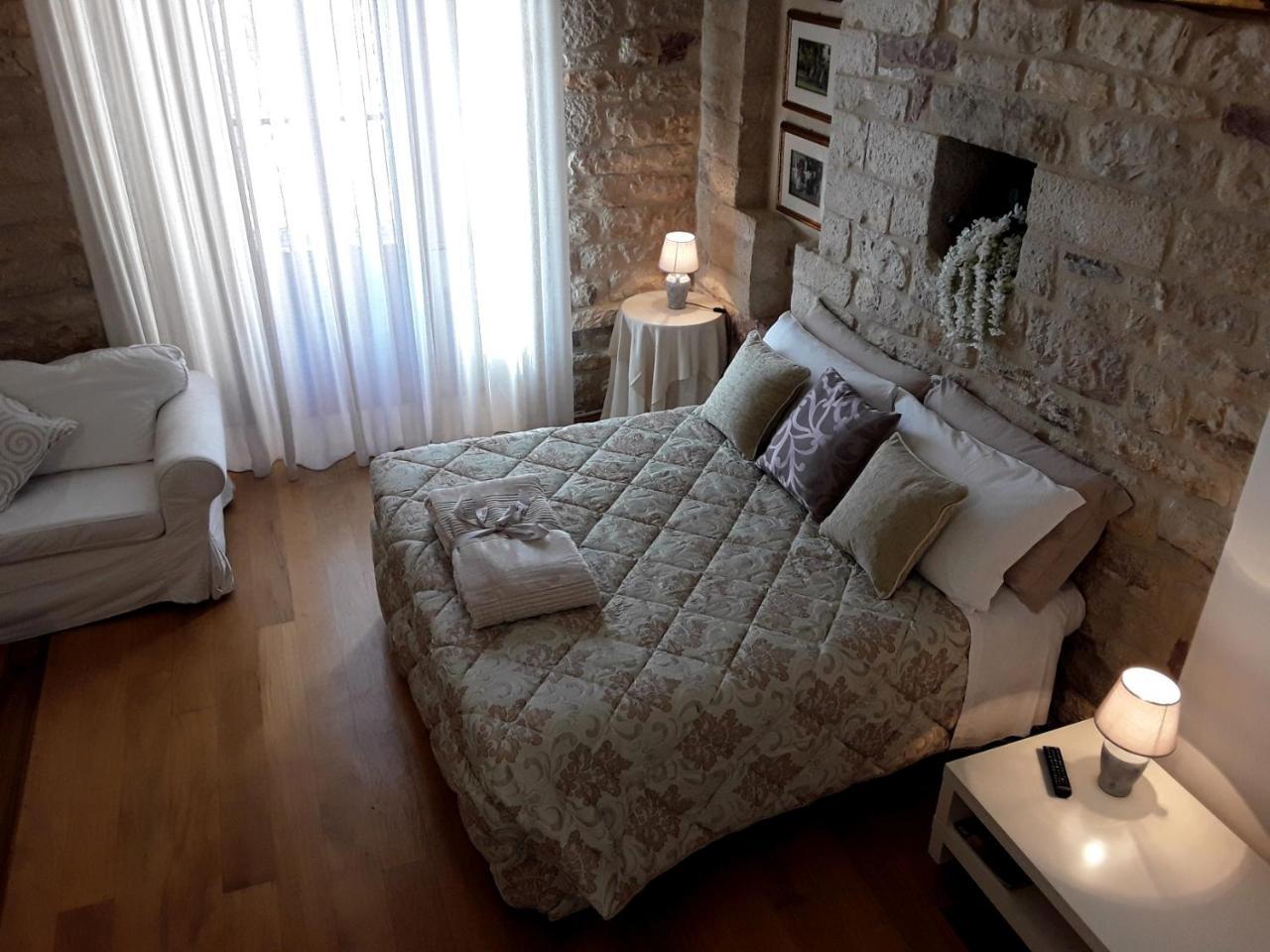 Case Brizi Assisi Bed & Breakfast Екстериор снимка